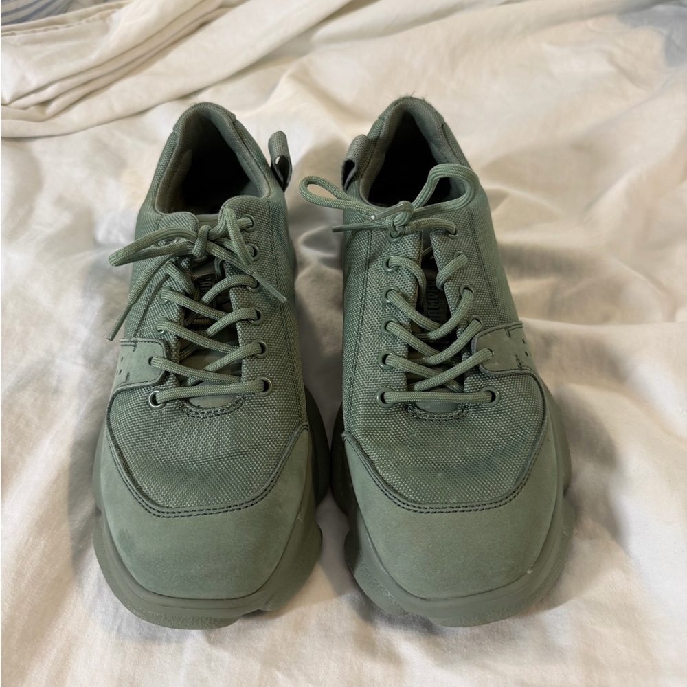 Camper Women's Green Athletic Shoes